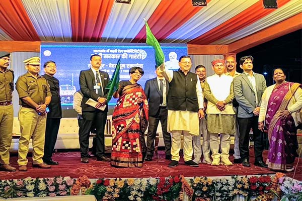 cm-dhami-dehradun-tanakpur-train-flag-off