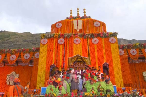 badrinath-temple