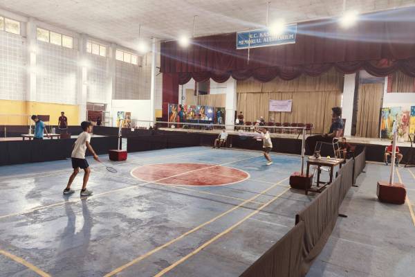 inter-school-badminton-competition-dehradun