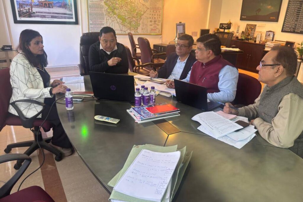 development-of-border-villages-uttarakhand-meeting